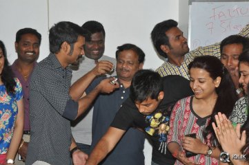 Dhanush at Radio Mirchi For Anekudu Movie Promotions